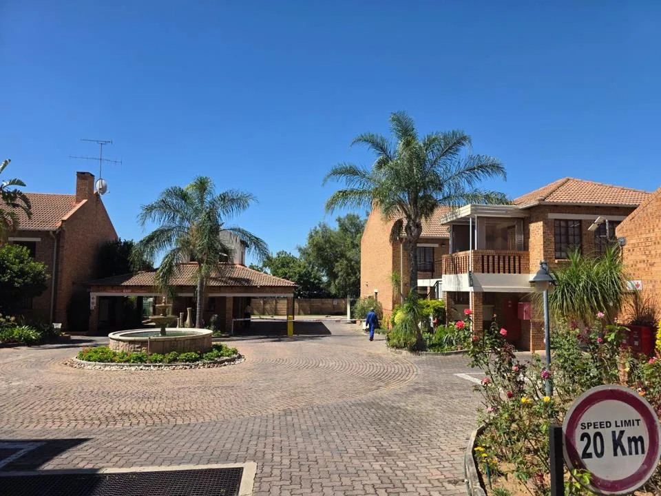 2 Bedroom Apartment / flat for sale in Equestria