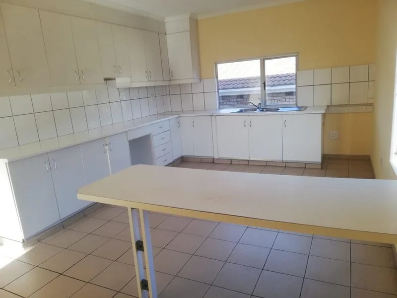 2 Bedroom Apartment / flat to rent in Redfern