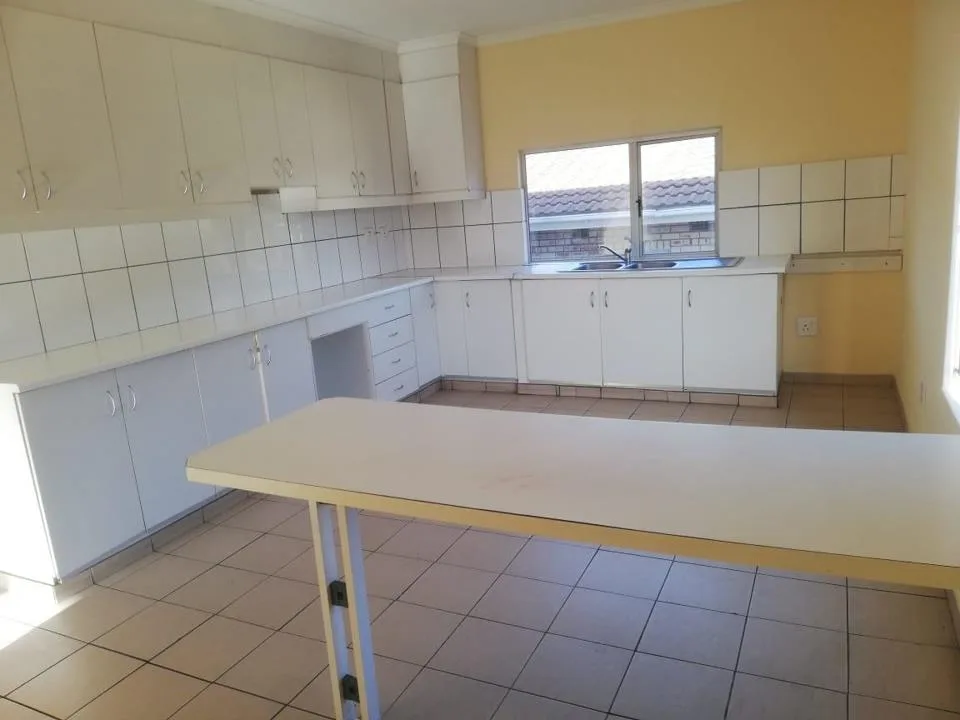2 Bedroom Apartment / flat to rent in Redfern