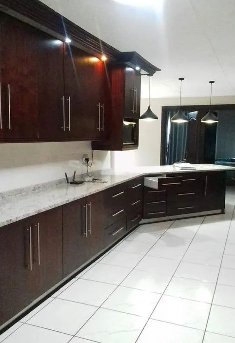 6 Bedroom House to rent in Secunda
