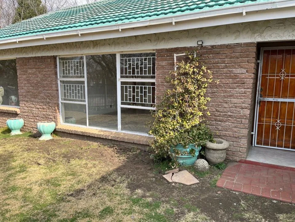 22 Bedroom House for sale in Ficksburg