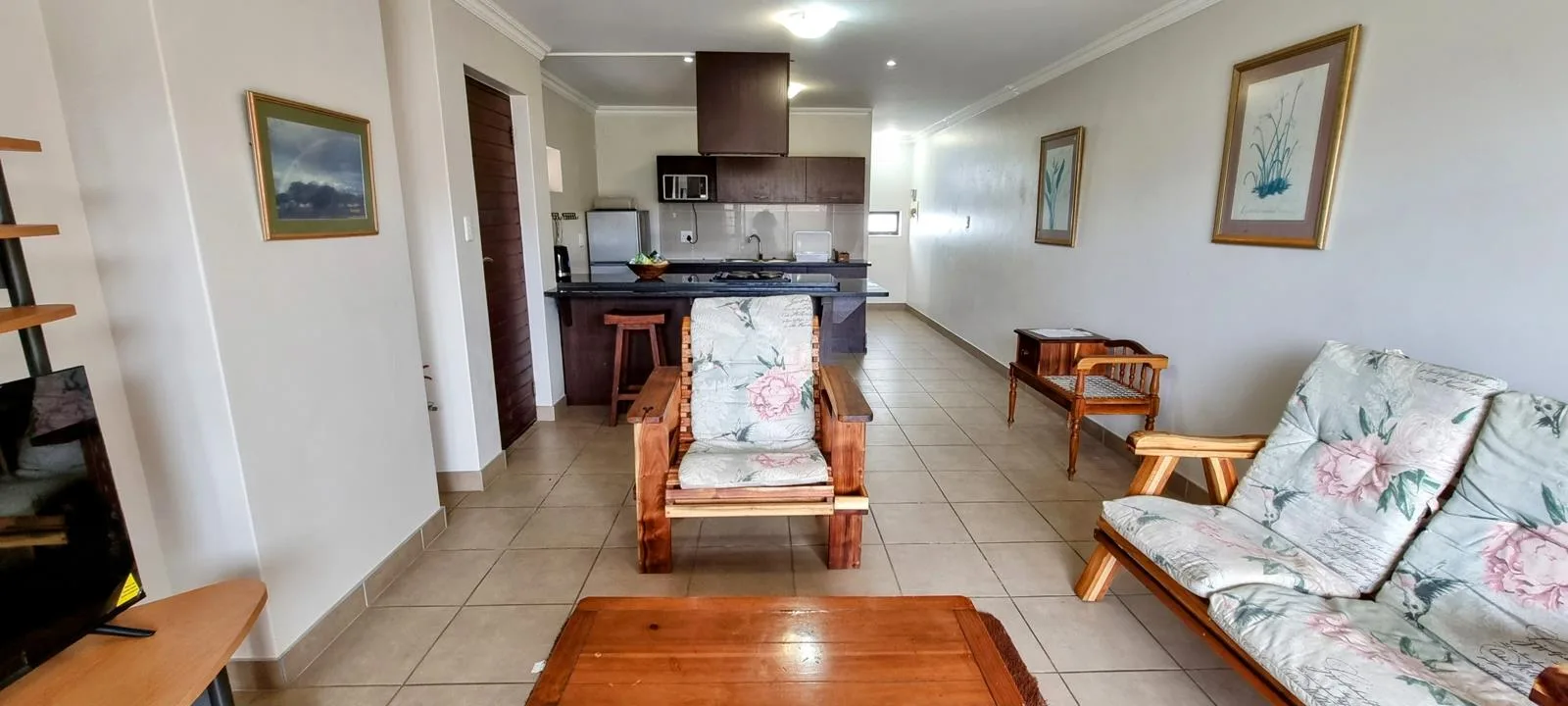 2 Bedroom House in Aston Bay