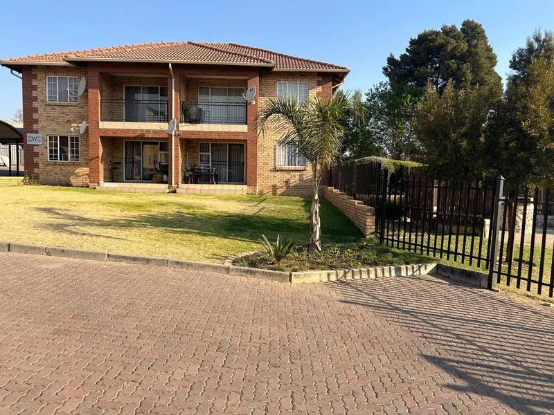 2 Bedroom Apartment in Erand Gardens