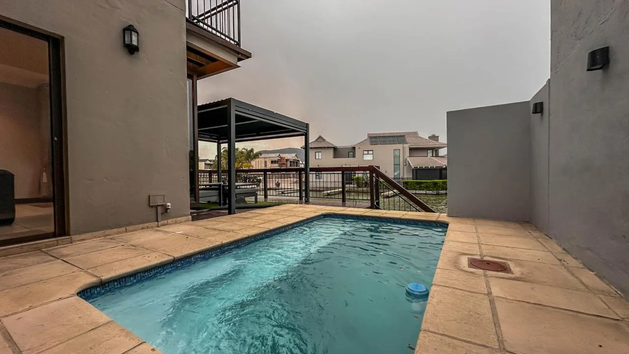 3 Bedroom Townhouse for sale in The Islands Estates