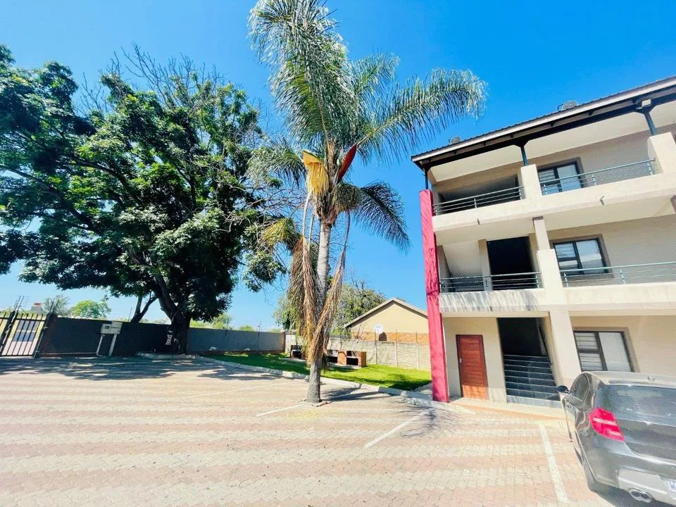 2 Bedroom Apartment / flat for sale in Annadale