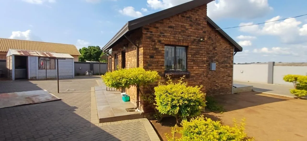 3 Bedroom House for sale in Soshanguve GG