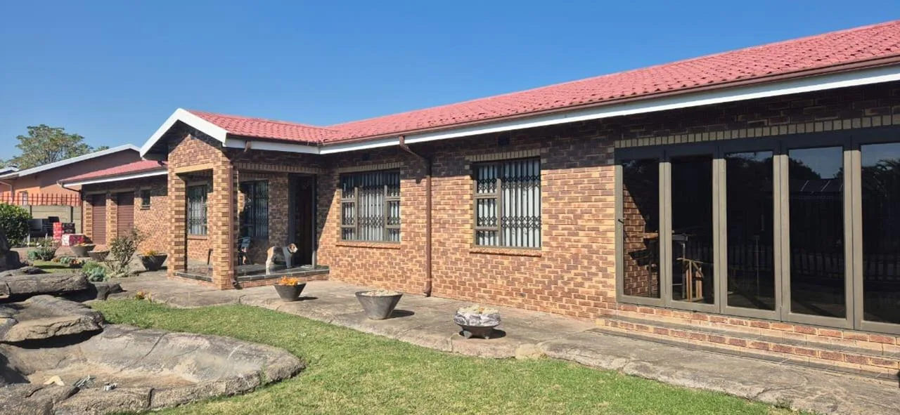 4 Bedroom House for sale in Dundee