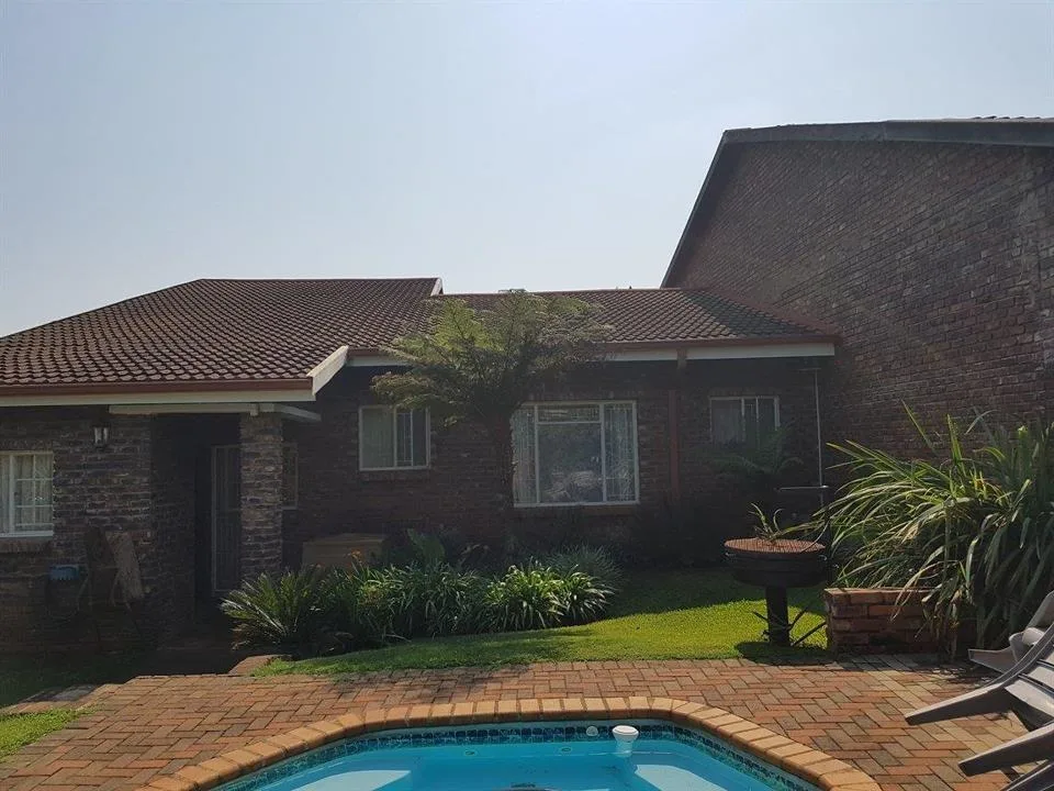 3 Bedroom House for sale in Sabie Ext 9