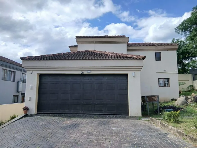 3 Bedroom House for sale in Stonehenge