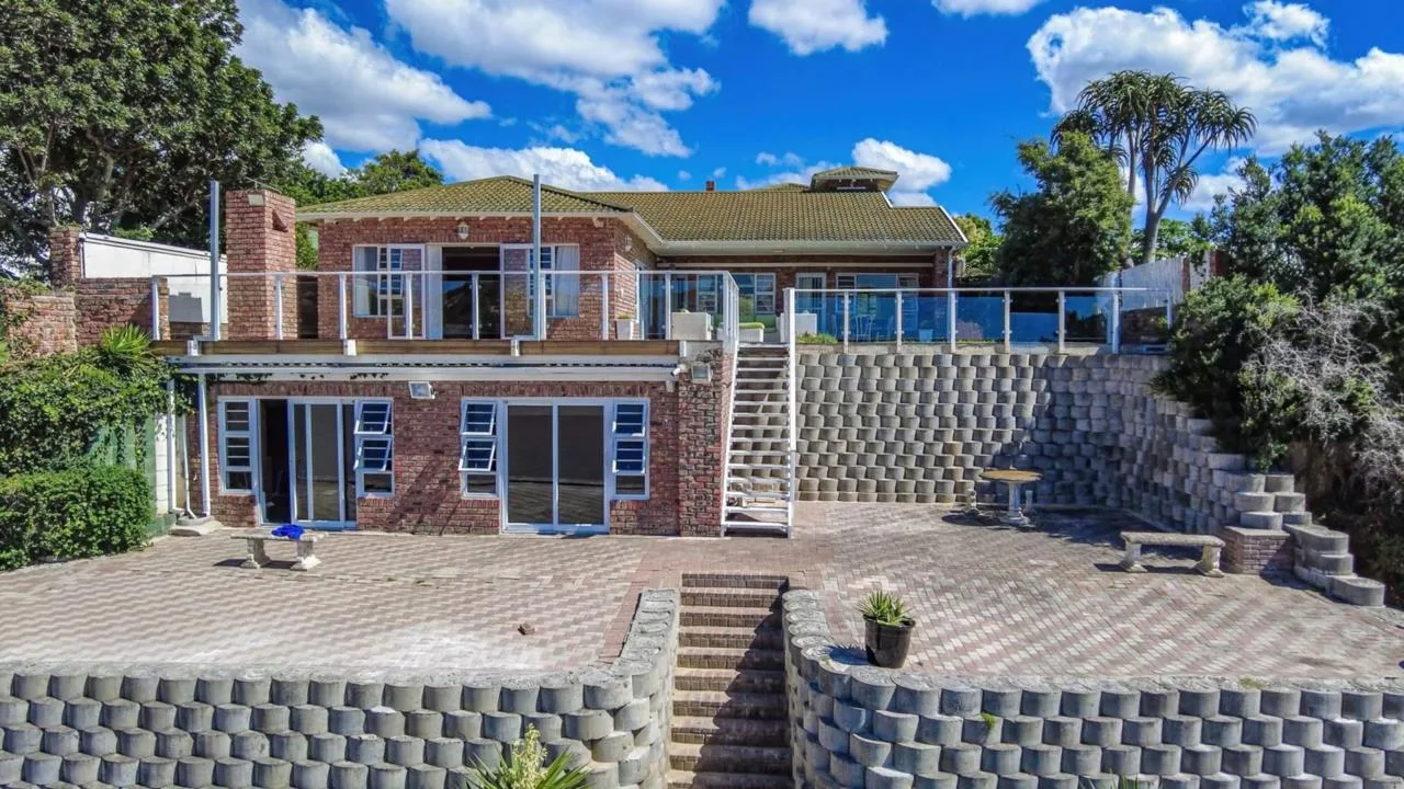5 Bedroom House for sale in Cannonville