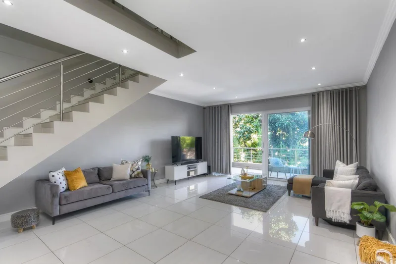 2 Bedroom Apartment in Bryanston