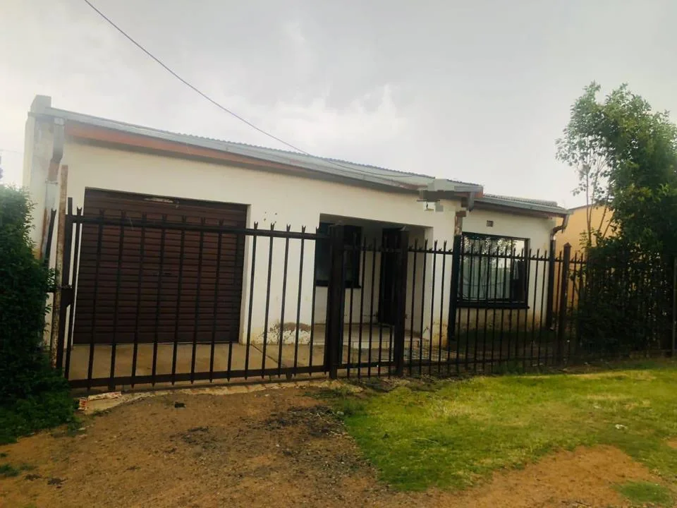 4 Bedroom House for sale in Mangaung