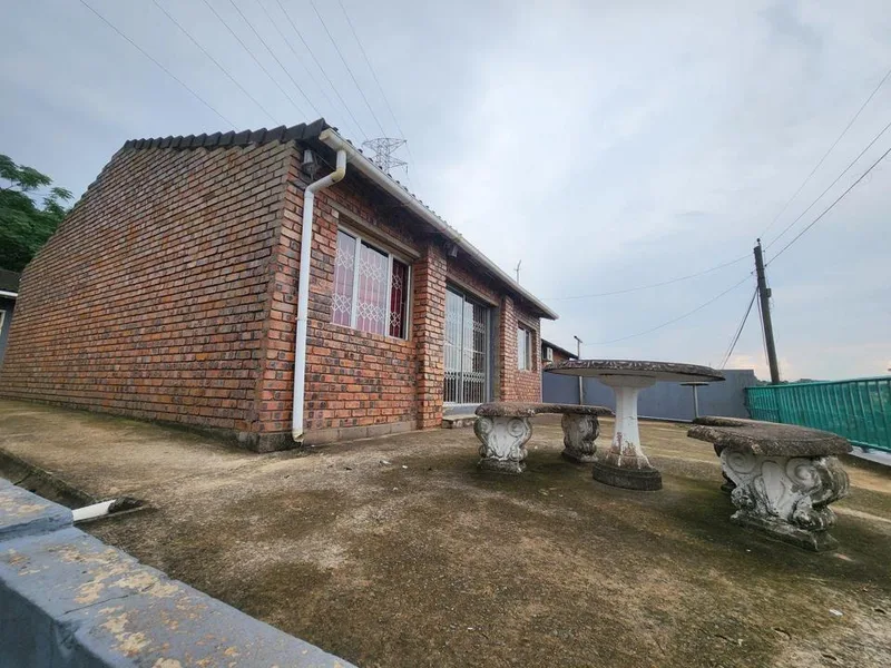 3 Bedroom House to rent in Trenance Park