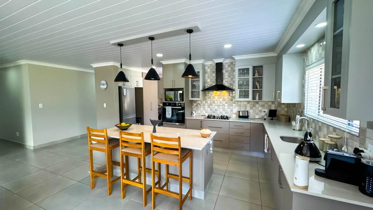 3 Bedroom House for sale in Dana Bay