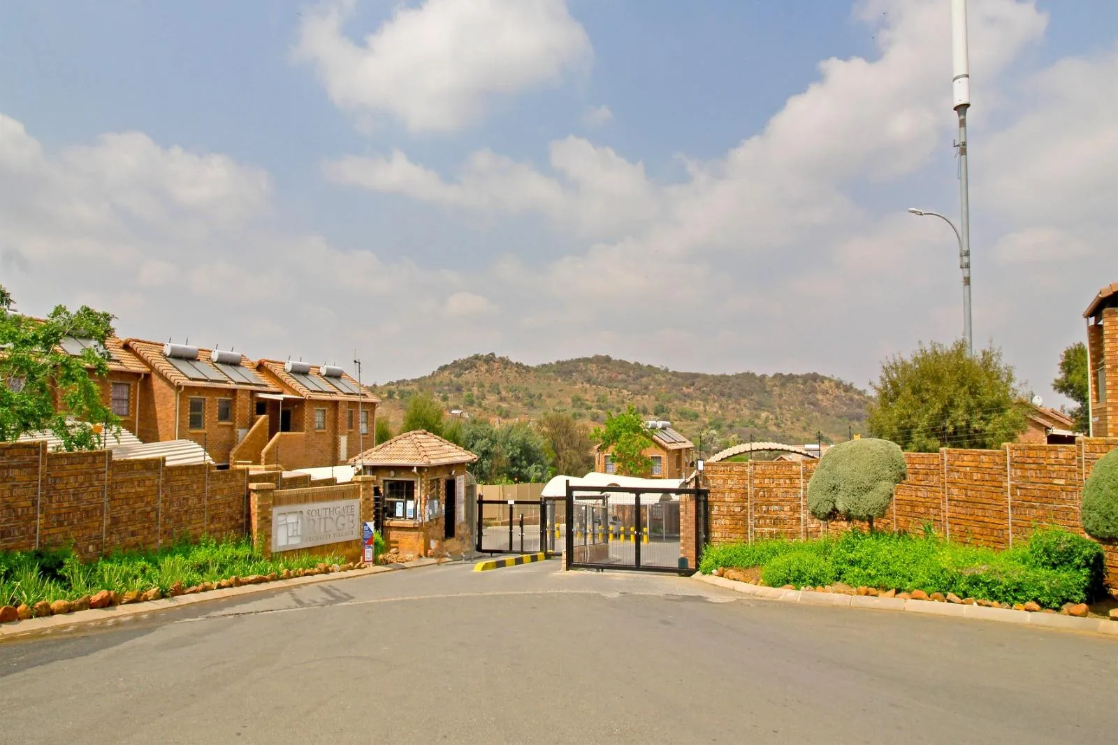 Property to rent in Naturena