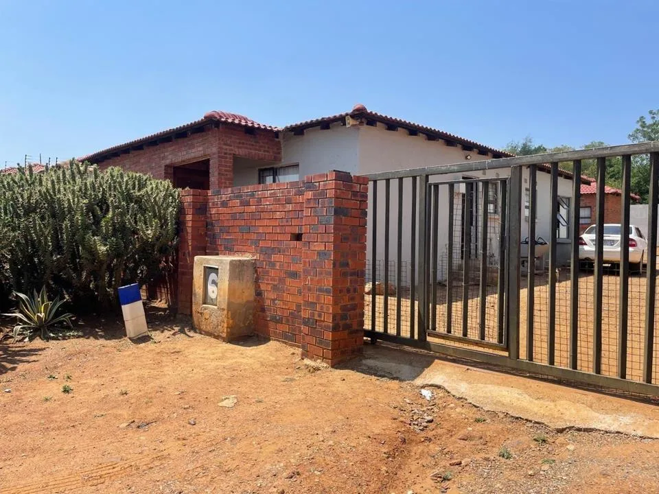 3 Bedroom House for sale in Eldorado Park