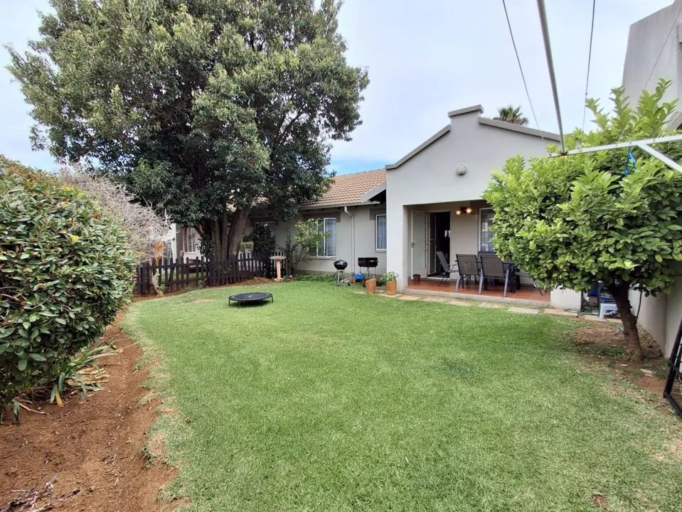 3 Bedroom Apartment / flat for sale in Meyersdal