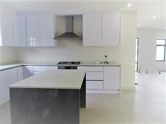 3 Bedroom House for sale in Sandown