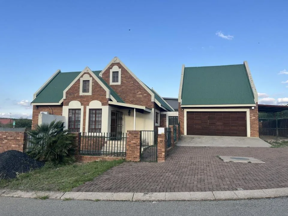 3 Bedroom House for sale in Burgersfort