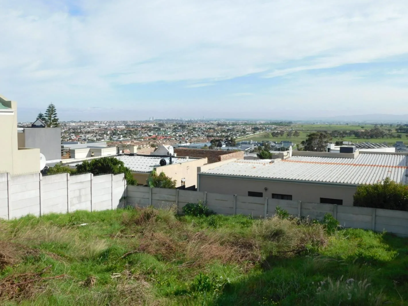 341 m² Land available in Mountainside