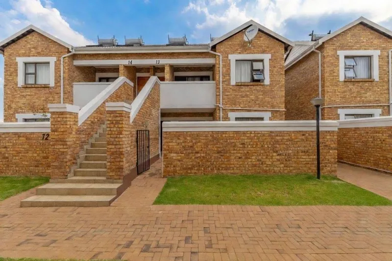 2 Bedroom Apartment / flat for sale in Anderbolt