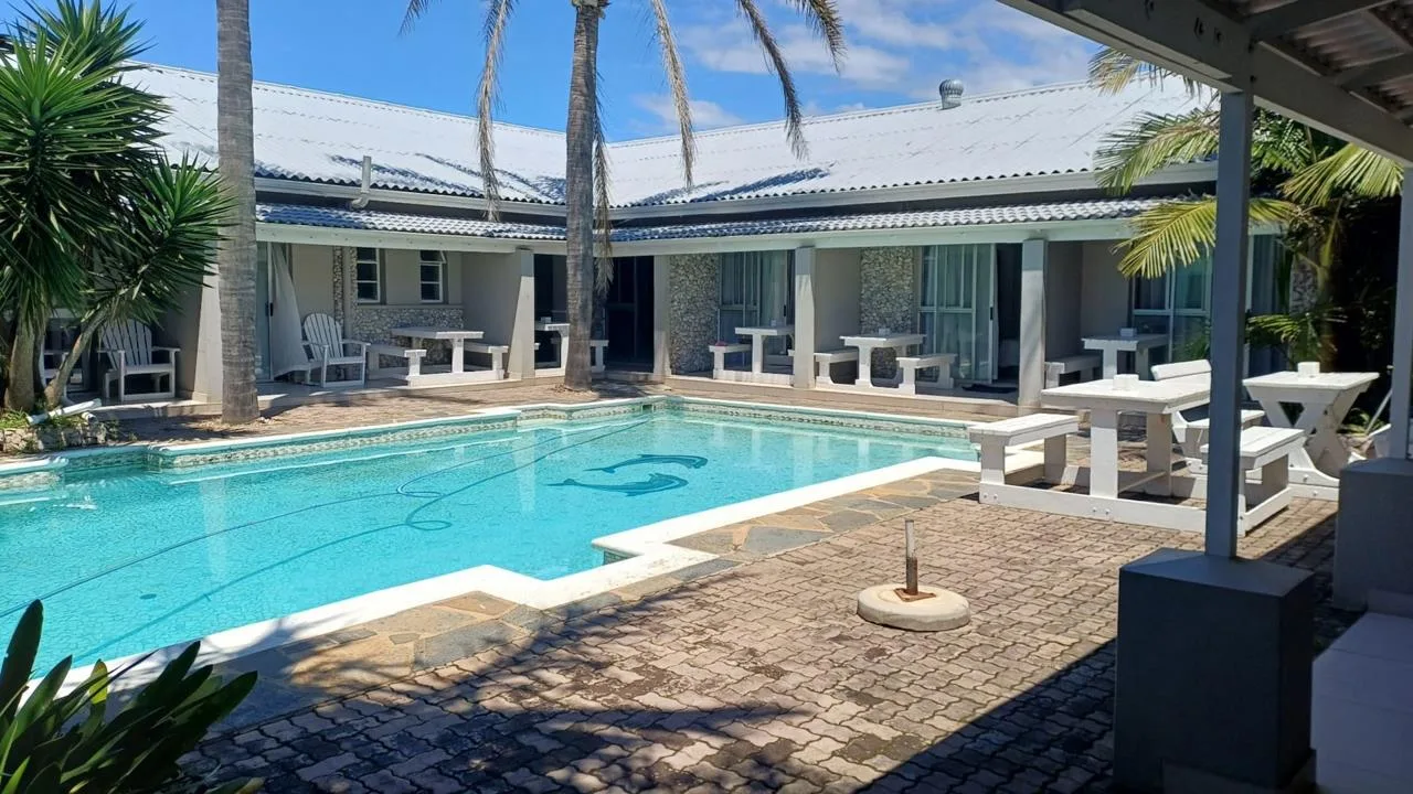 1 Bedroom Apartment / flat to rent in Jeffreys Bay Central
