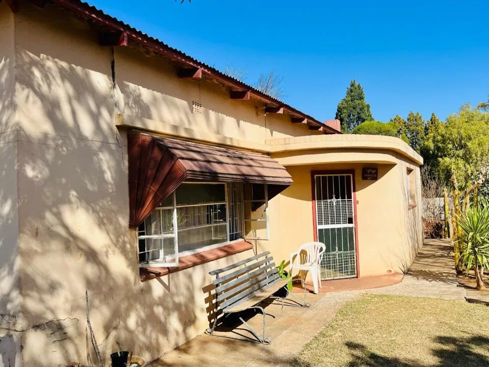 3 Bedroom House for sale in Oudorp