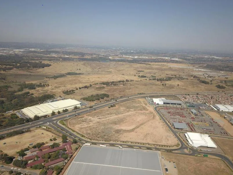 7.7 ha Land available in Chloorkop