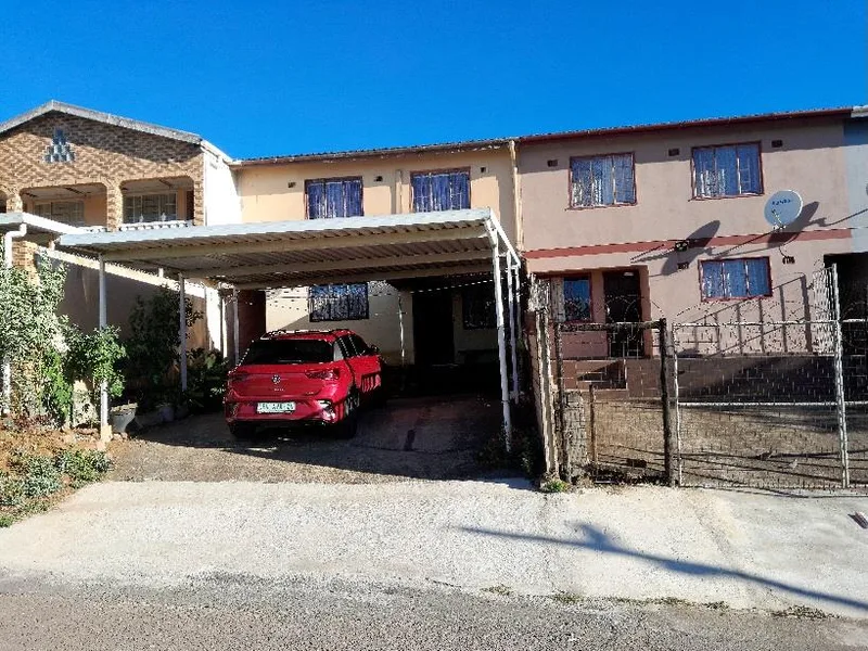 3 Bedroom Duplex in Clayfield
