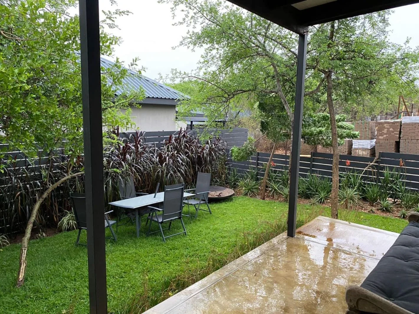 1 Bedroom House in Hoedspruit