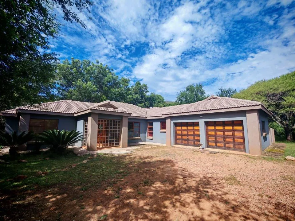 3 Bedroom House for sale in Burgersfort