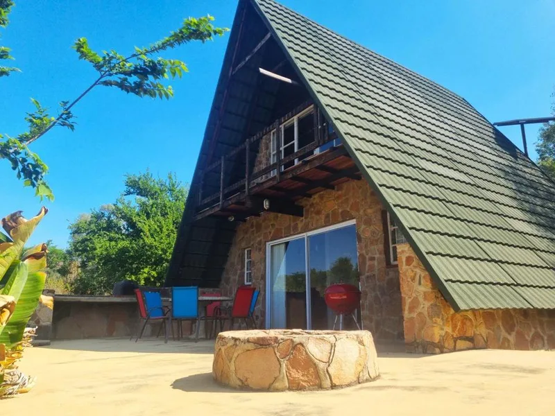 2 Bedroom House for sale in Utopia Nature Estate