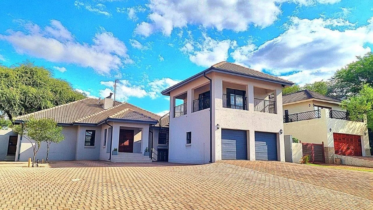 4 Bedroom House for sale in Koro Creek Golf Estate
