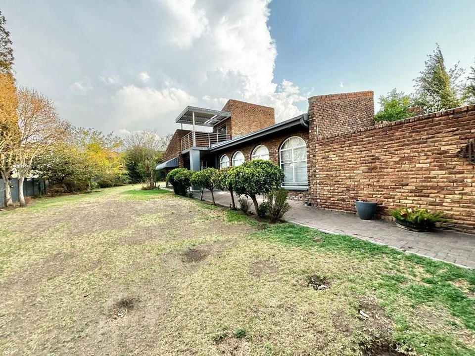 4 Bedroom House for sale in Trichardt