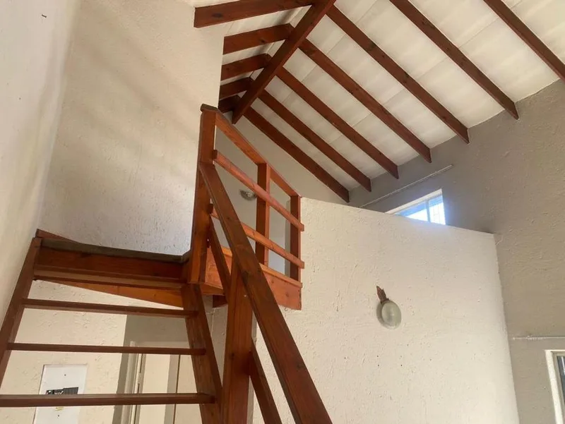 2 Bedroom Townhouse for sale in Glen Marais