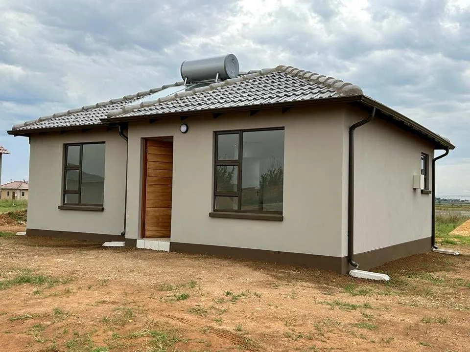 2 Bedroom House for sale in Windmill Park