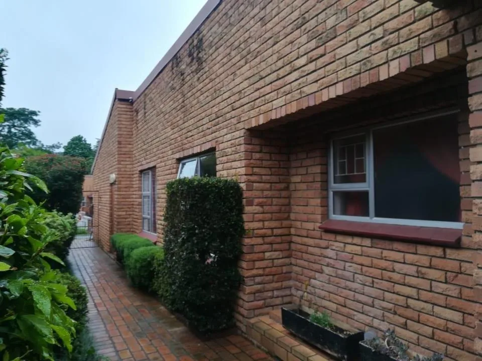 3 Bedroom Townhouse to rent in Oak Park