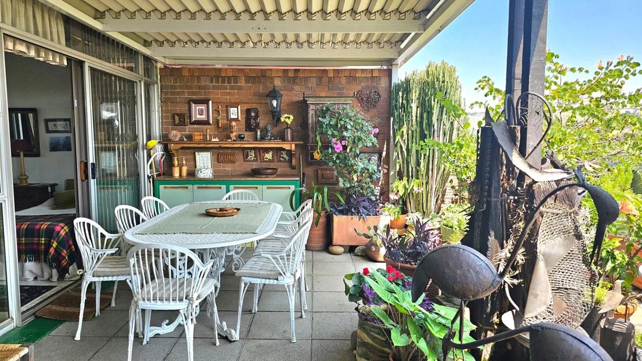 1 Bedroom Apartment / flat for sale in Kensington