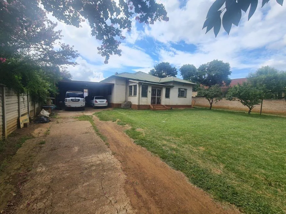 13 Bedroom House for sale in Lydenburg