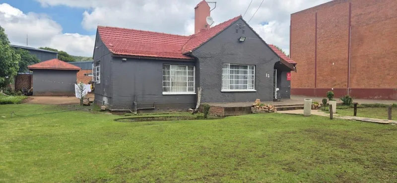 5 Bedroom House for sale in Hilton