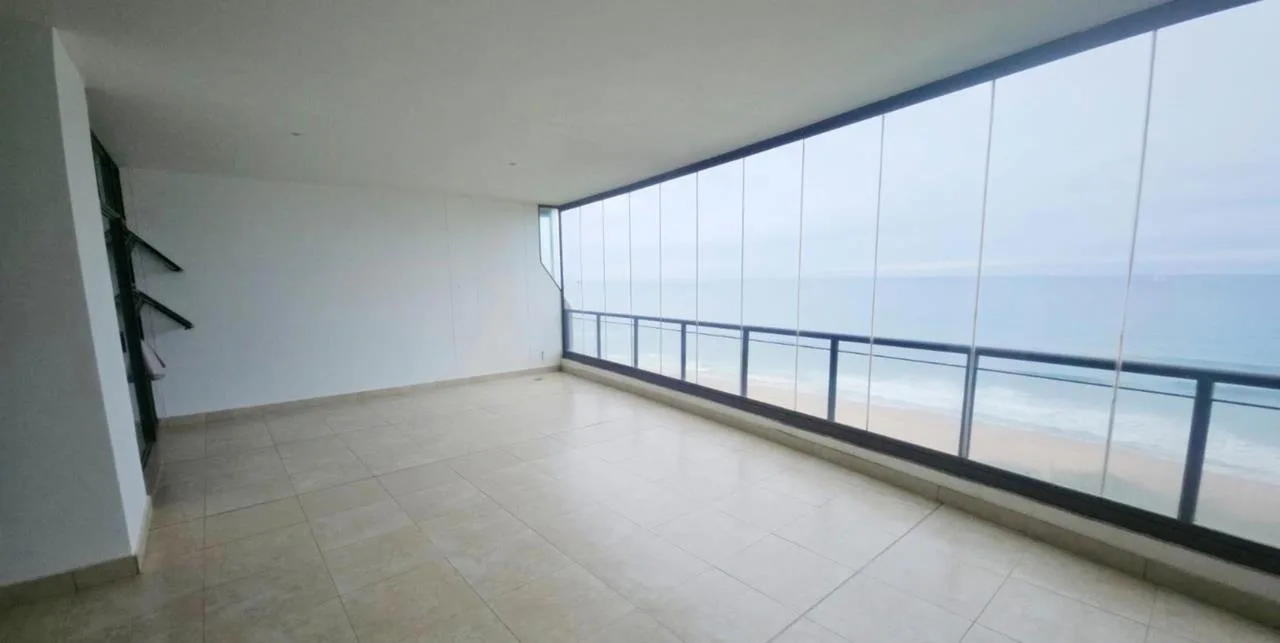 3 Bedroom Apartment / flat to rent in La Mercy