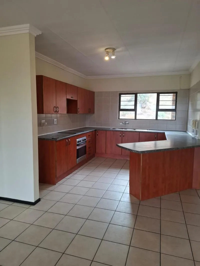 2 Bedroom Apartment in Winchester Hills