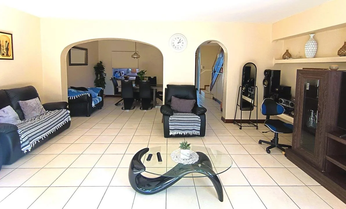 3 Bedroom Townhouse for sale in Arboretum