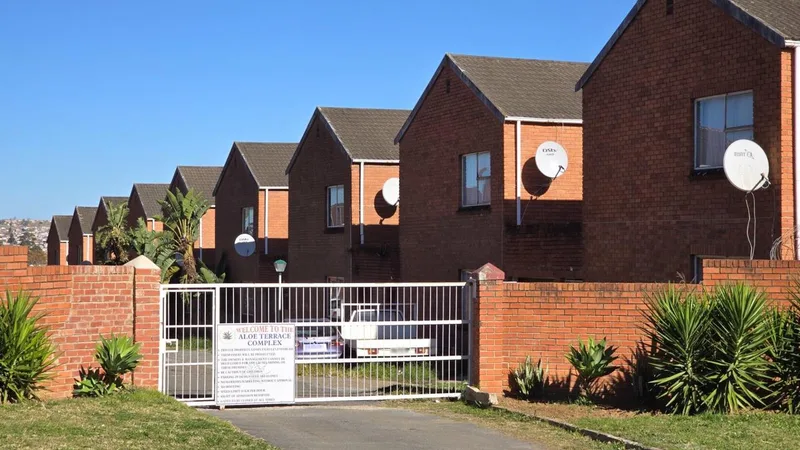 3 Bedroom Townhouse for sale in King Williams Town Central