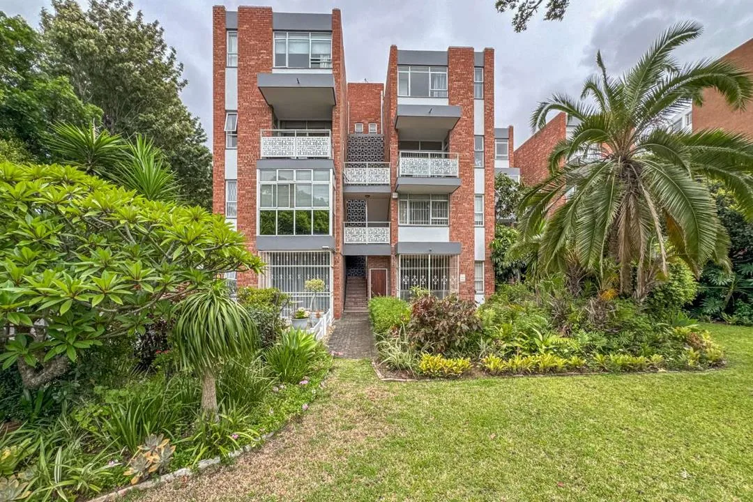 2 Bedroom Apartment / flat for sale in St Georges Park