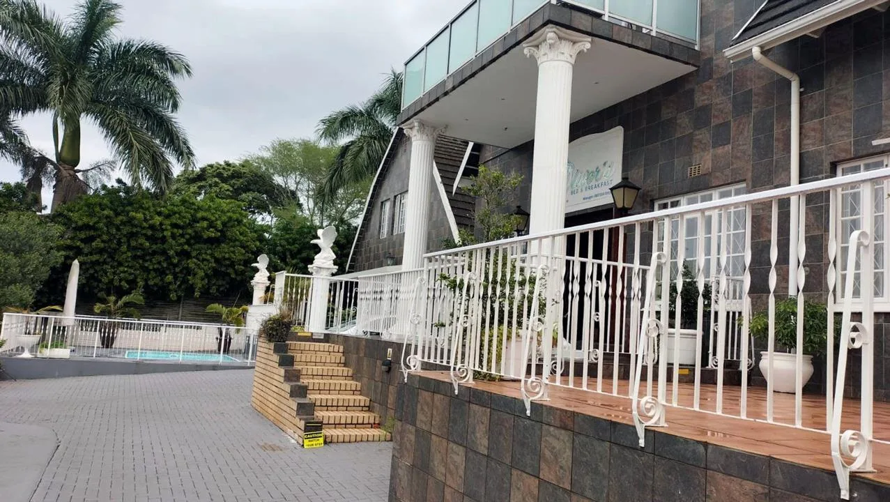 7 Bedroom House for sale in Mtunzini