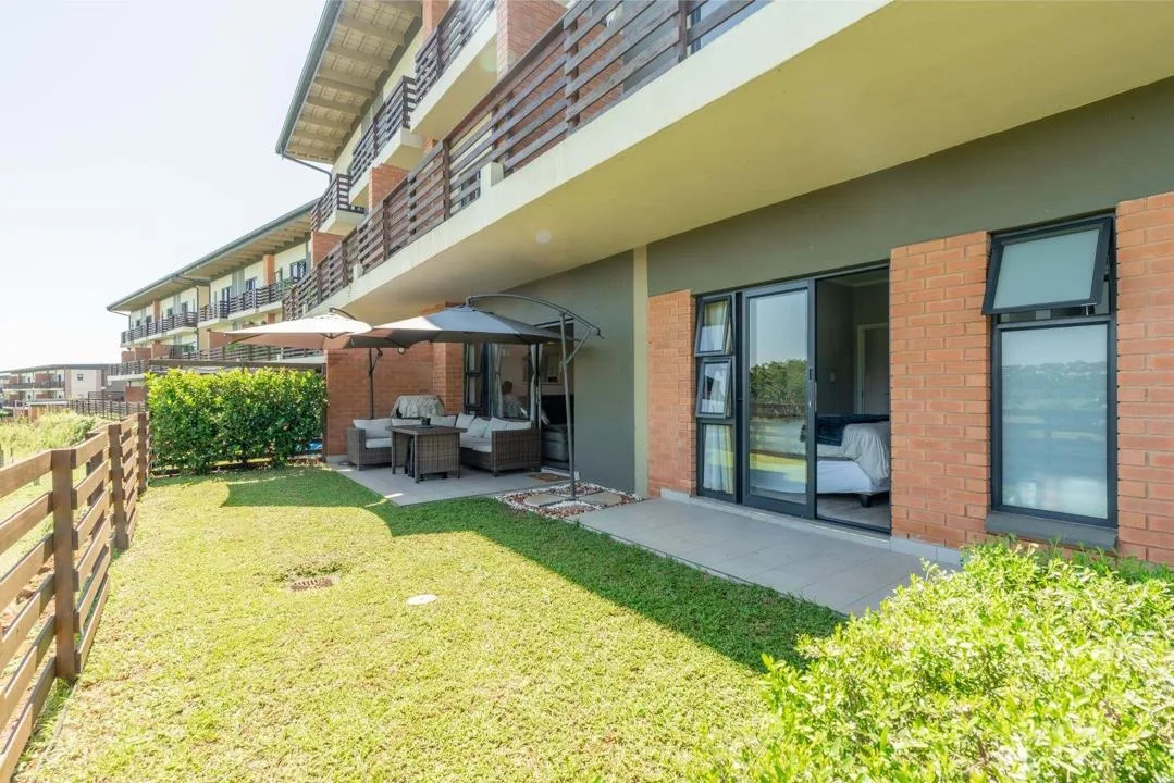 3 Bedroom Apartment / flat for sale in Cotswold Fenns