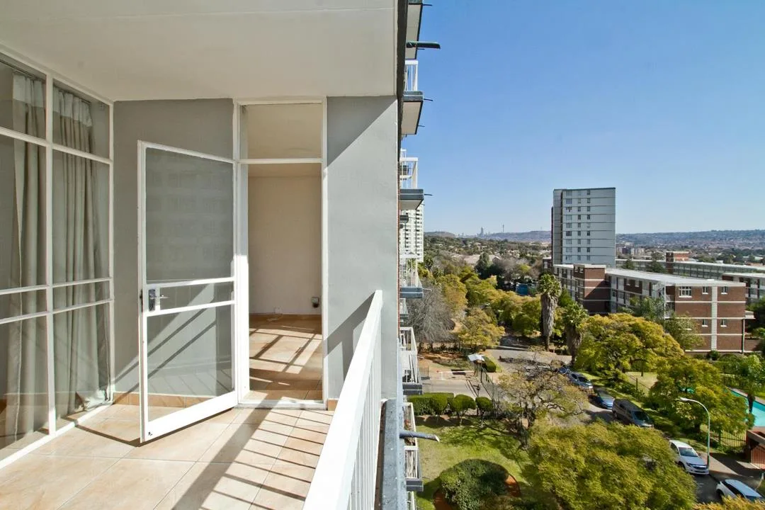 1 Bedroom Apartment / flat for sale in Bedford Gardens