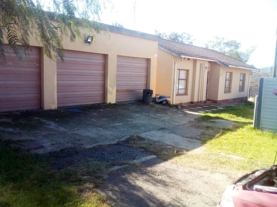 5 Bedroom House for sale in Keiskammahoek