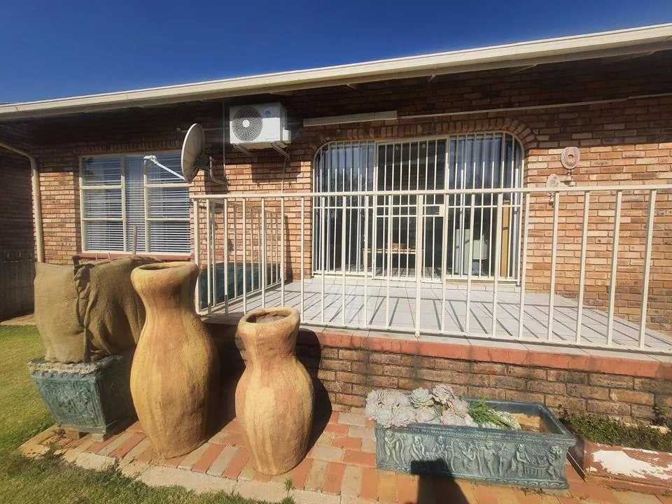 3 Bedroom Townhouse for sale in Fochville